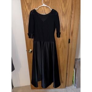 JS COLLECTIONS CANADA US Women's 10 Black satin Party Fit & Flare Prom Dress